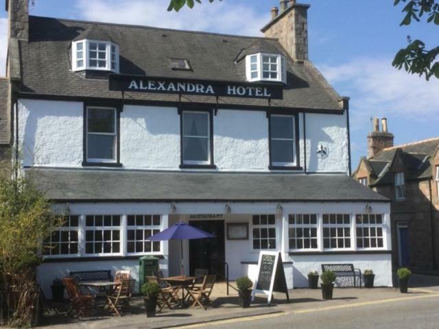 Alexandra Hotel Ballater Bagian luar foto